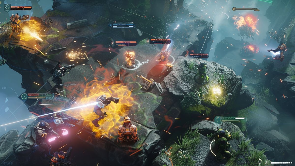 Screen split showing players online in Helldivers multiplayer mode.