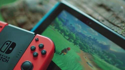 La Nintendo Switch 2 dévoilée en septembre : un double écran pour une expérience de jeu immersive, selon les rumeurs